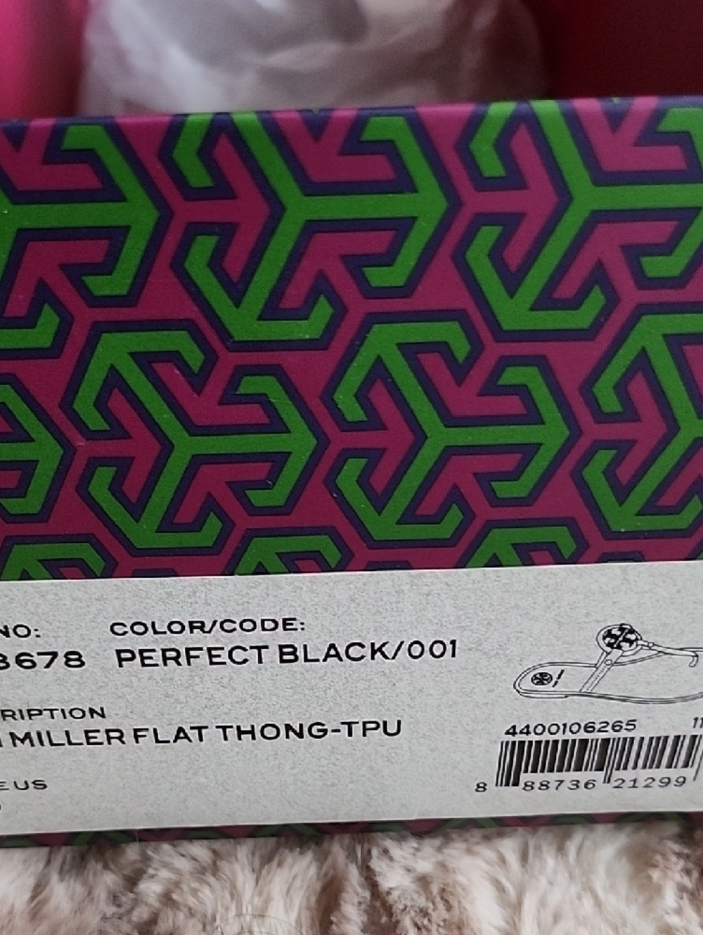 Tory Burch Black Jelly Thong Sandals with Gold Logo - Picture 3 of 6
